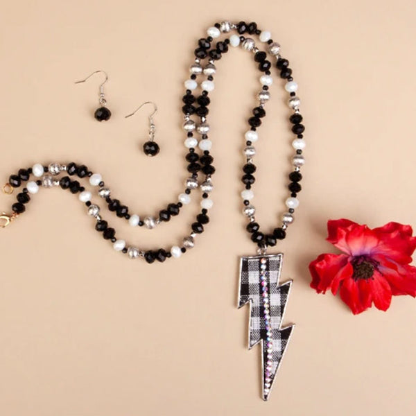 White Buffalo Plaid Beaded Necklace with Bonus Matching Earrings