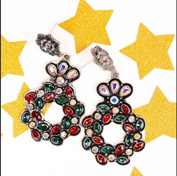 Christmas - Radiant Rodeo Wreath Earrings