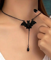Halloween - Bat Necklace & Earrings Set