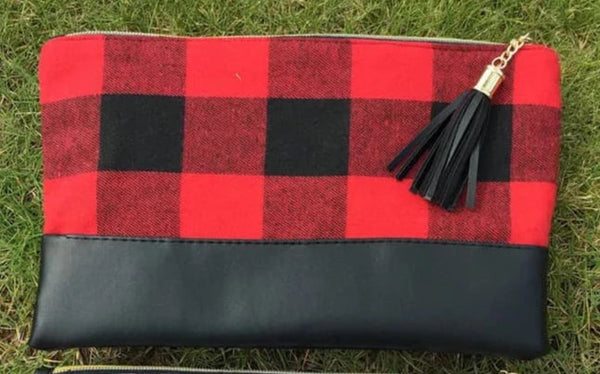 Buffalo Plaid Tassel Clutch