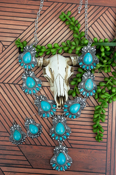 Turquoise Wynot Necklace & Earring Set